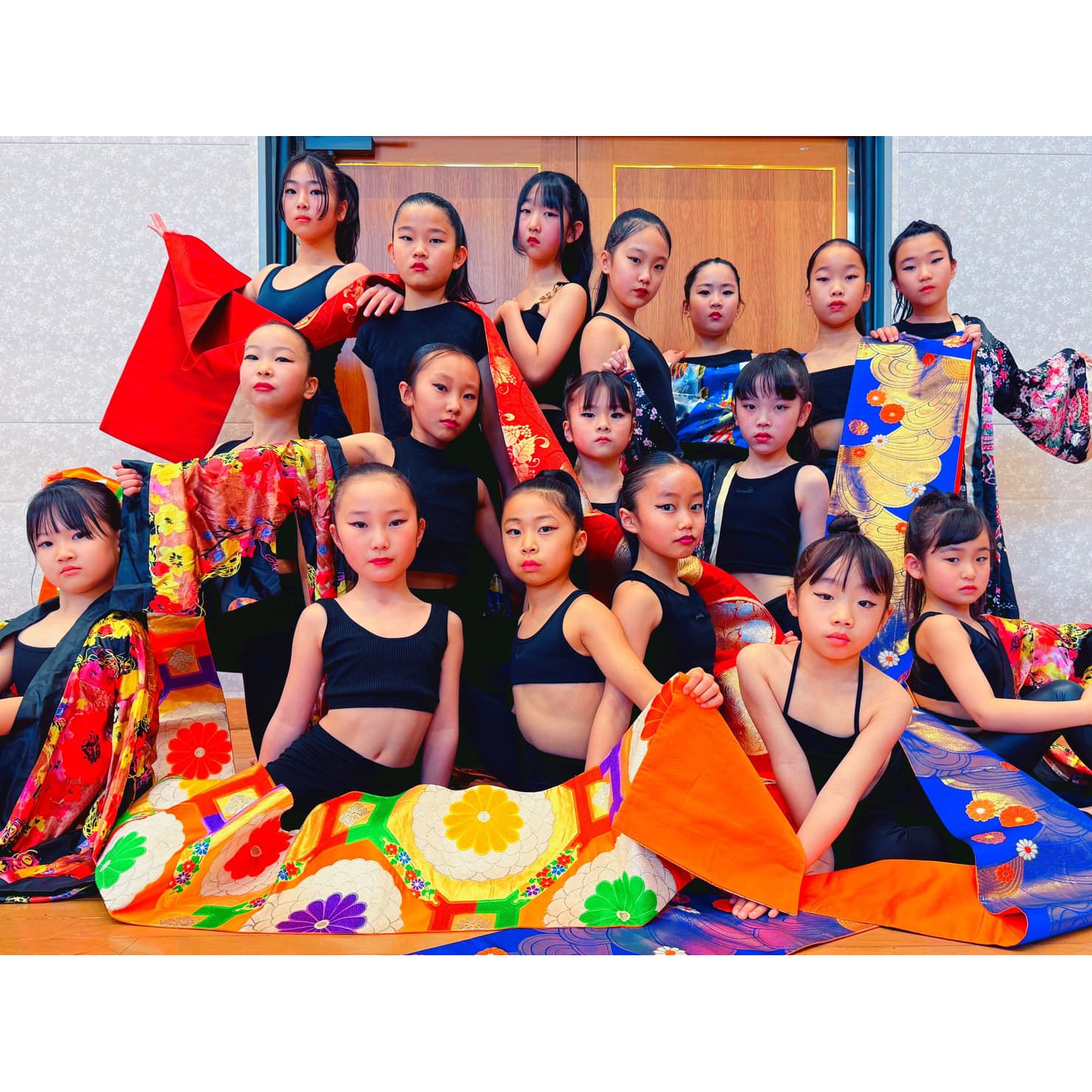 Edge 煌(Akaco)